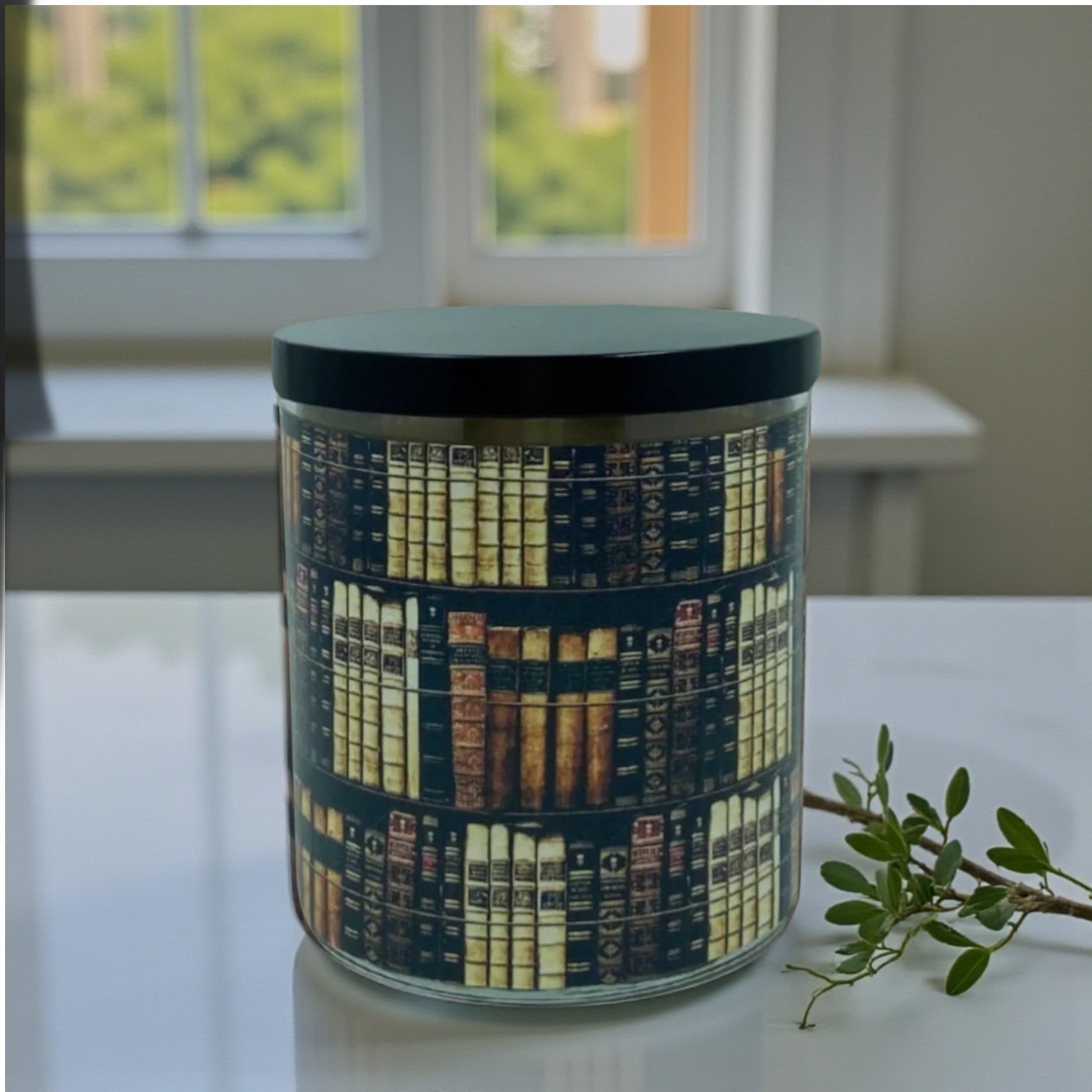 Bookworm | Art-Inspired Vintage Luxury Candle