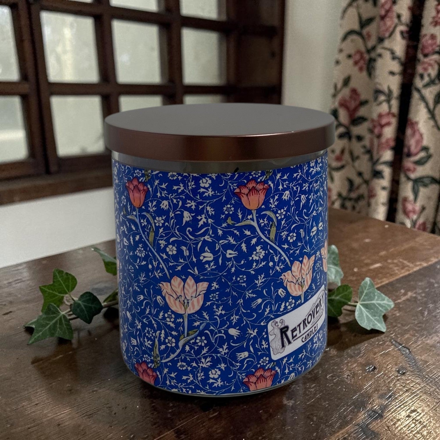 Medway | Art-Inspired Vintage Luxury Candle