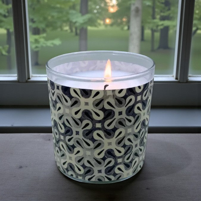Quatrefoil – Eco-Luxe Scented Candle | Coconut Apricot Wax | Vintage Artwork Retro Design